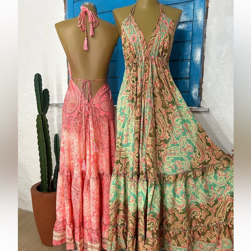 🌸🦋💫Elegant Paisley Halter Maxi Dress in Black and Pink and Teal💫🌼🌻 - Picture 2 of 14